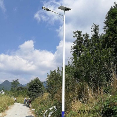 興凱照明新農村6米太陽能路燈 瓦數足 足夠亮