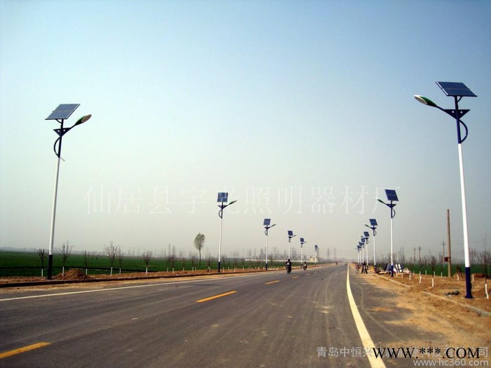 太陽能路燈 小區專用5米太陽能路燈 高光效超亮太陽能路燈
