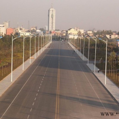 四川阿壩太陽能路燈/6米LED太陽能路燈廠家配置