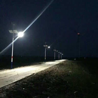 明君照明MJ-FGHB 太陽能風(fēng)力發(fā)電路燈