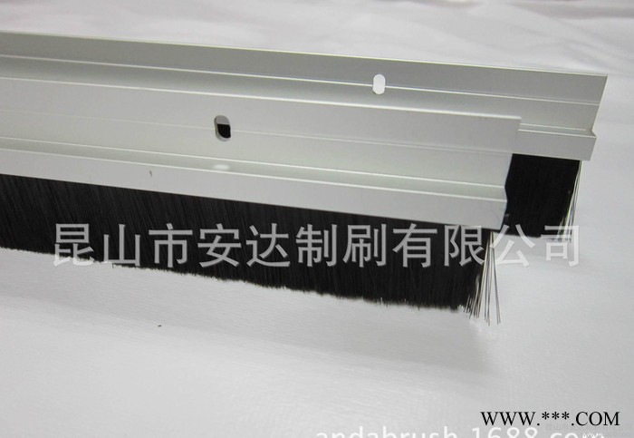 直銷風力發電機艙毛刷  毛刷  制刷