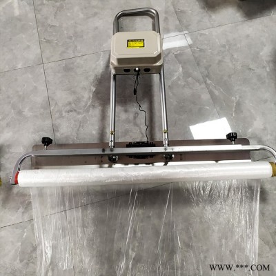 湖南姚江鋰電池手拉覆膜機 新修水泥路面覆膜機草柵的理性替代品