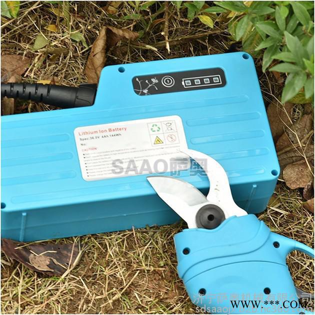 江蘇淮安鋰電池電動修枝剪果樹枝杈省力修剪