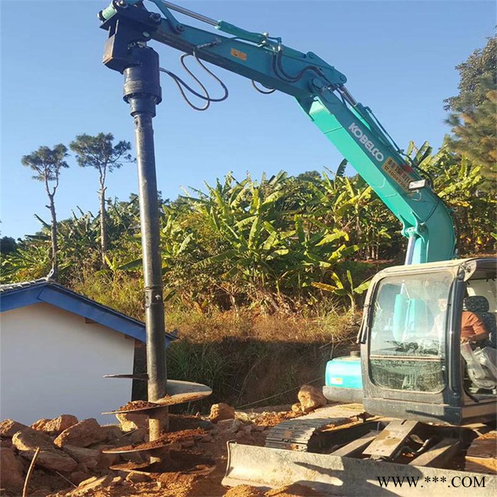 工地旋轉(zhuǎn)鉆孔機(jī) 履帶式多功能旋挖鉆機(jī) 光伏樁螺旋鉆機(jī)特點(diǎn)