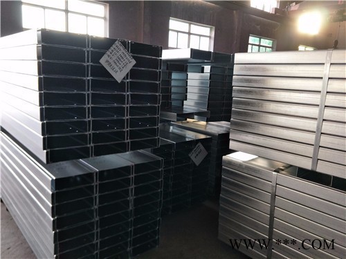 宇潤通C型鋼 冷彎型鋼 非標C型鋼 光伏支架 打孔型鋼 不銹鋼型鋼