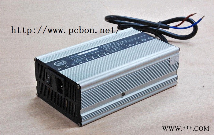 鋰電池充電器PCB抄板