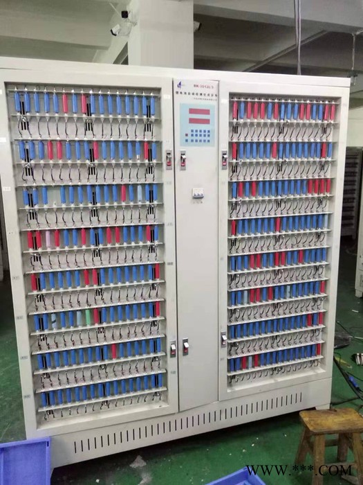 5V2A3A藍奇512個點位圓柱32700沃特瑪電芯鋰電池 充放電循環(huán)化成 容量分級篩選檢測 二手分容柜