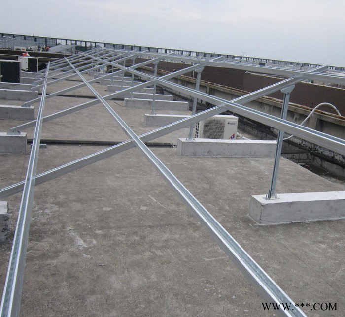 工程案例中國浙江光伏電站2*10排布無斜支撐5KW光伏電站光伏支架