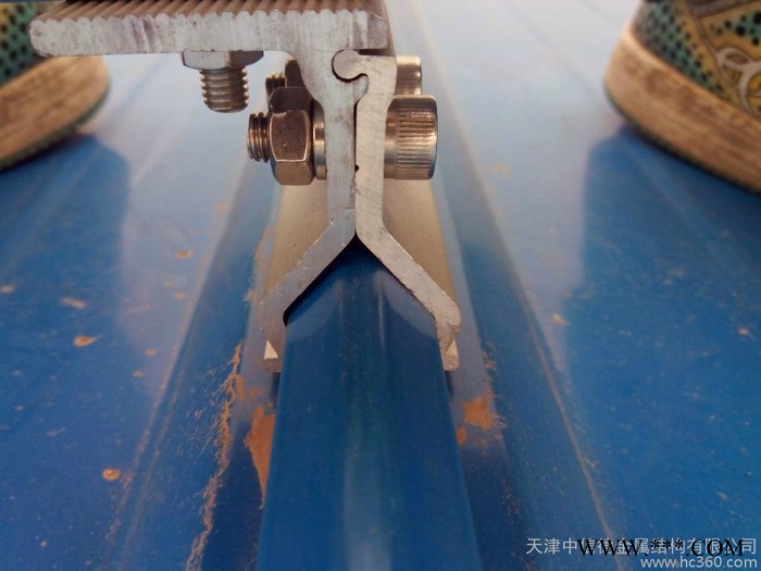 供應(yīng)尚恩熱鍍鋅Q235、鋁合金光伏支架、