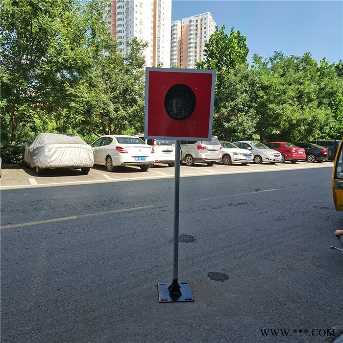 **太陽(yáng)能土擋燈 鑫隆牌太陽(yáng)能車檔表示器 太陽(yáng)能車擋燈