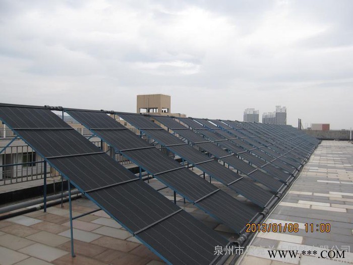 供應(yīng)貝克蘭真空管平板太陽(yáng)能熱水器工程集熱器