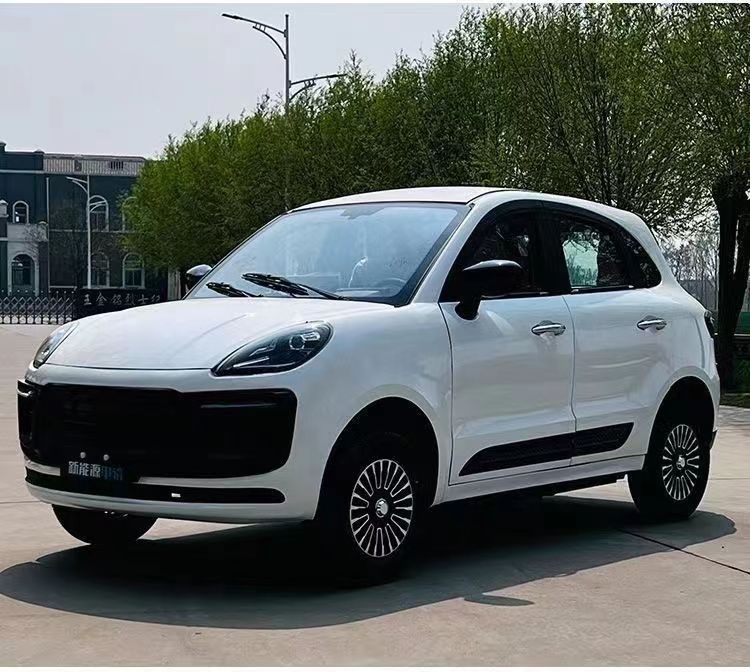 新能源低速電動四輪成人可油電兩用老年人代步車新款家用轎車電瓶