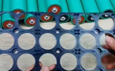 46160鋰電池組裝全程不用點(diǎn)焊機(jī)，組裝簡(jiǎn)單容量大維修還特別方便